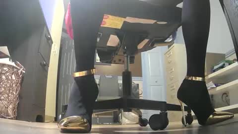 thecowboy_74 online show from January 18, 4:21 am