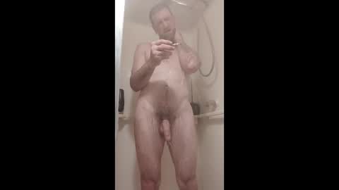 thedailyshower online show from April 5, 2:30 am