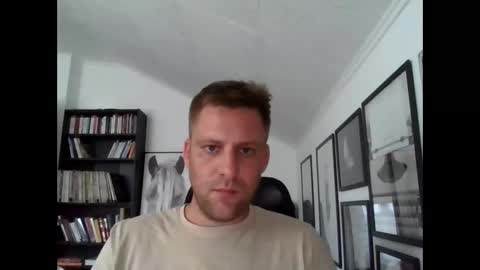 Snapshot of thedon2123 chatting on September 25, 3:41 pm thedon2123 online show from September 25, 3:41 pm