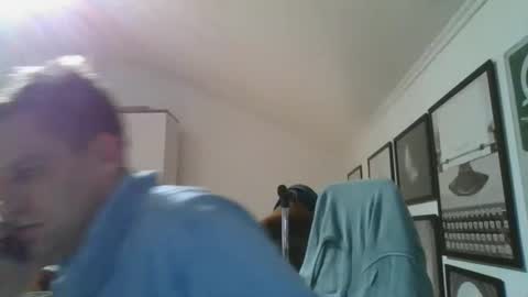 Snapshot of thedon2123 chatting on December 30, 4:18 pm thedon2123 online show from December 30, 4:18 pm