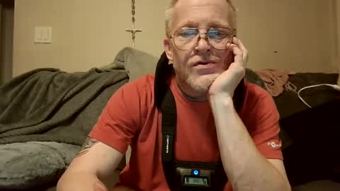 Snapshot of thee_lone_boner chatting on October 25, 8:57 am Alpha online show from October 25, 8:57 am