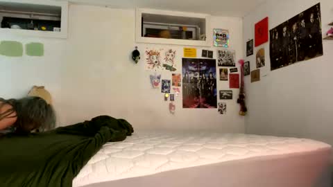 KIng Venus online show from December 6, 2:29 am