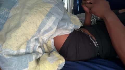 Snapshot of theeshooterr chatting on September 25, 7:10 pm theeshooterr online show from September 25, 7:10 pm