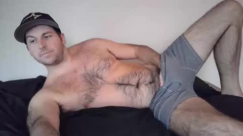 Theetwohander online show from February 10, 7:28 pm