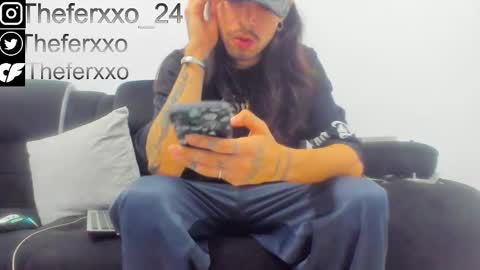 independent Model online show from March 19, 2:28 am