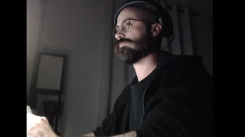 Goofy beard online show from May 9, 4:29 am