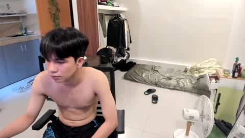 Green online show from January 12, 3:39 am