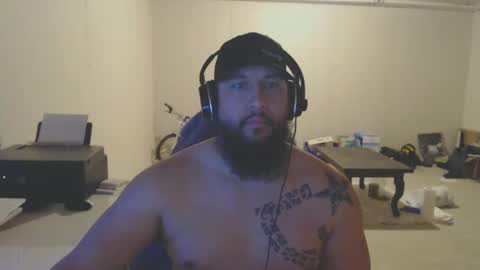 thehawaiian93 online show from March 3, 8:05 am