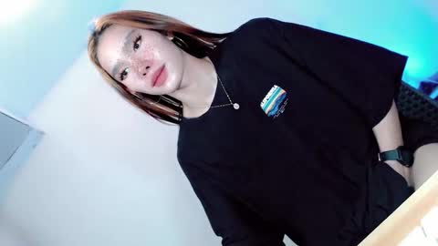 laisa online show from February 11, 9:20 am