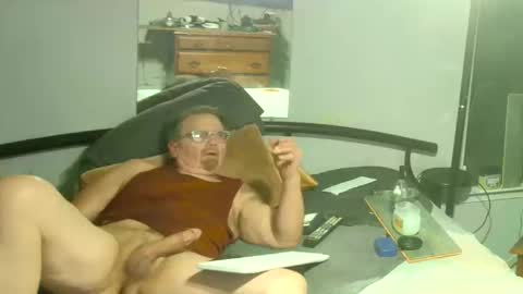 thehotlantaman online show from November 25, 9:41 am