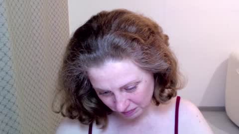 Ella online show from March 10, 6:56 pm