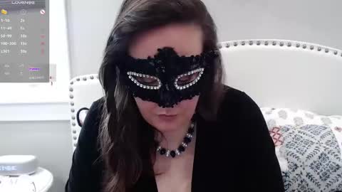 Snapshot of thelipsdown chatting on February 23, 7:07 pm Lacey online show from February 23, 7:07 pm