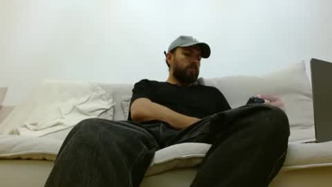 TheMonarchGoat online show from November 28, 12:07 am