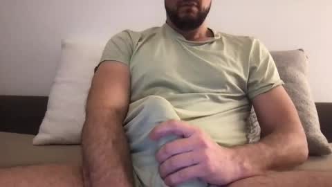 thenudeworldrover online show from March 29, 8:32 pm