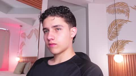  THEO- MATEO  online show from January 31, 1:45 pm