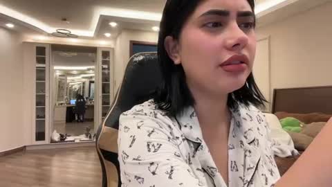 therealcamilabaddie online show from September 20, 4:10 pm