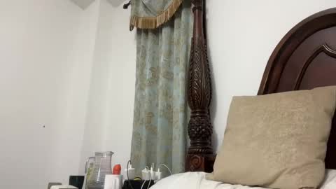 therealcamilabaddie online show from February 14, 7:59 am