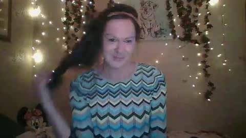 sillymillie0 online show from January 17, 2:08 am