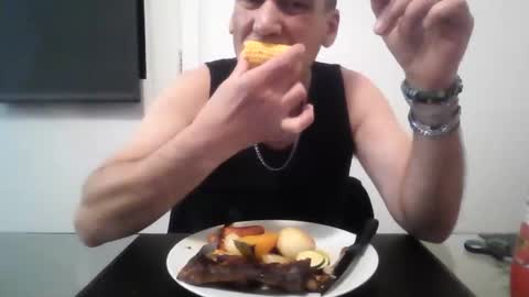 thestardad394997 online show from May 4, 10:44 am