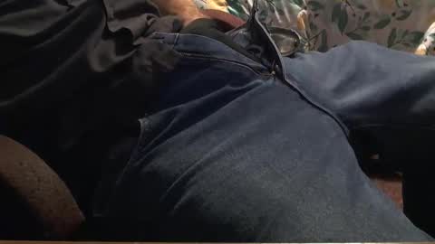 thetnguy online show from November 15, 3:13 pm