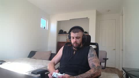 troy online show from September 9, 10:43 pm