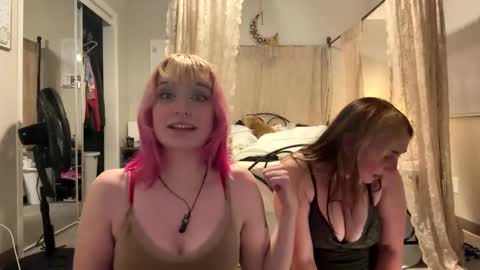 thewildwildwest online show from October 30, 2:23 am