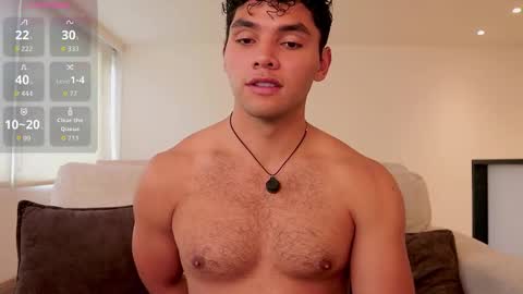 Just Thiago  online show from November 24, 4:27 pm