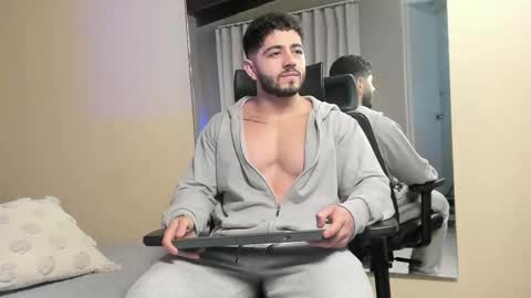 THIAGO online show from January 12, 2:46 pm