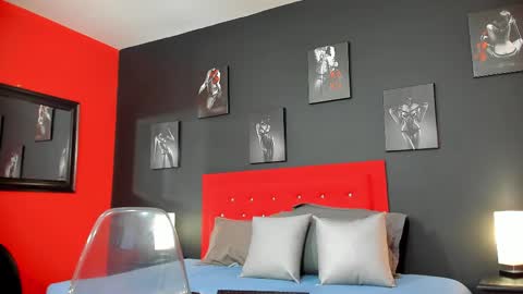 Thia Gomez online show from February 22, 12:18 pm