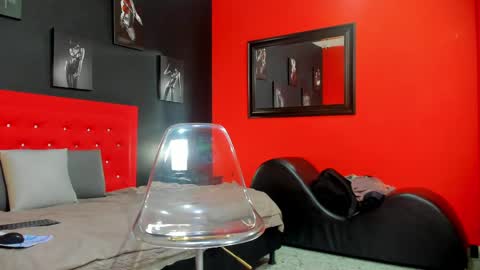 Thia Gomez online show from September 23, 12:10 pm