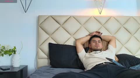 Thiago Vegga online show from July 19, 7:33 am