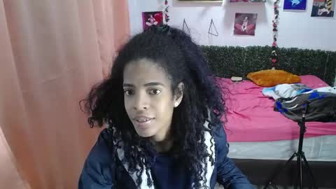 thiana_horny online show from June 2, 1:24 pm