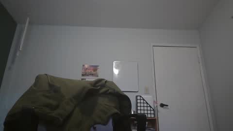 thick2handcurve online show from February 17, 7:55 pm