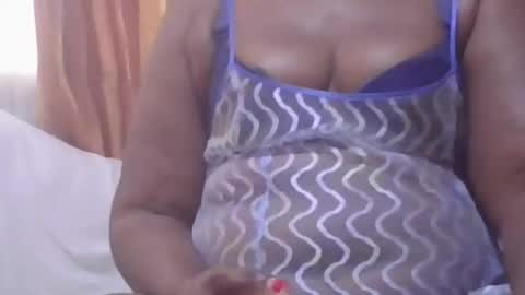 thickbotty_ebony online show from September 14, 11:44 am