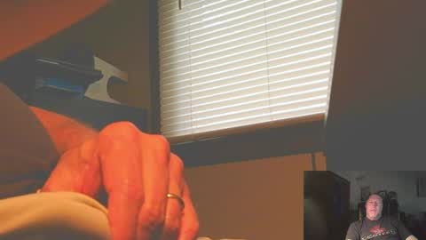 thickcock4u1105 online show from April 1, 1:23 pm