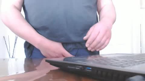 Snapshot of thickcock_cam chatting on November 1, 2:45 am thickcock_cam online show from November 1, 2:45 am