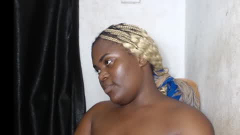 thickebonny0 online show from September 19, 12:09 pm