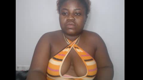 thickebonny7 online show from January 31, 7:11 pm