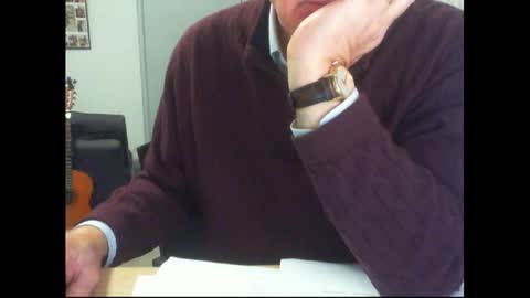 James online show from October 28, 2:23 am