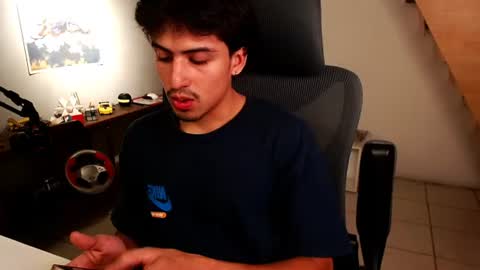 thieves_us online show from July 8, 1:31 am