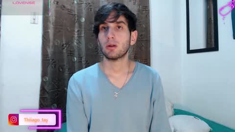 Snapshot of thiiago_tay chatting on September 18, 6:39 am Thiiago online show from September 18, 6:39 am