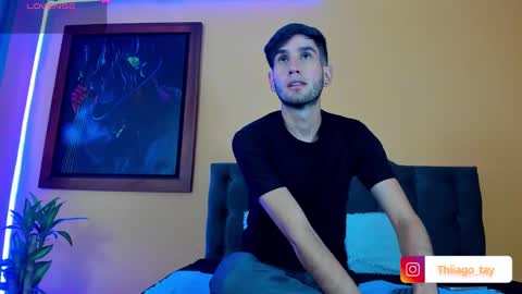 Snapshot of thiiago_tay chatting on December 14, 7:57 pm Thiiago online show from December 14, 7:57 pm