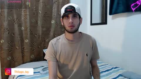 Snapshot of thiiago_tay chatting on September 30, 11:15 pm Thiiago online show from September 30, 11:15 pm