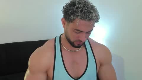 Thomas Brandon online show from February 26, 3:32 am