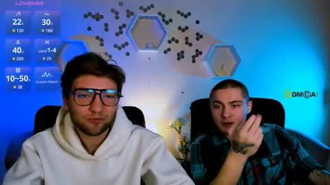 Thomas online show from November 26, 10:01 am