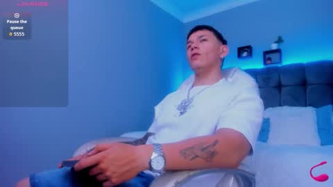 Thomas online show from November 30, 2:24 pm