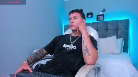 Thomas online show from February 1, 12:35 pm