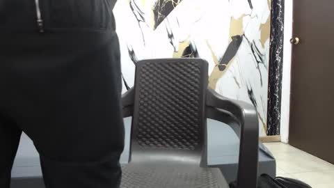 Thomas online show from February 28, 10:36 pm