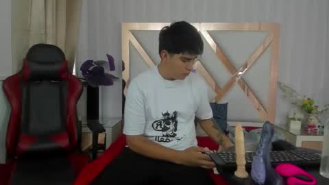 thomasthund online show from January 12, 1:29 pm