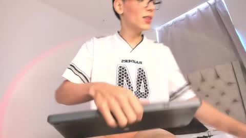 Thomy T online show from September 13, 3:03 pm